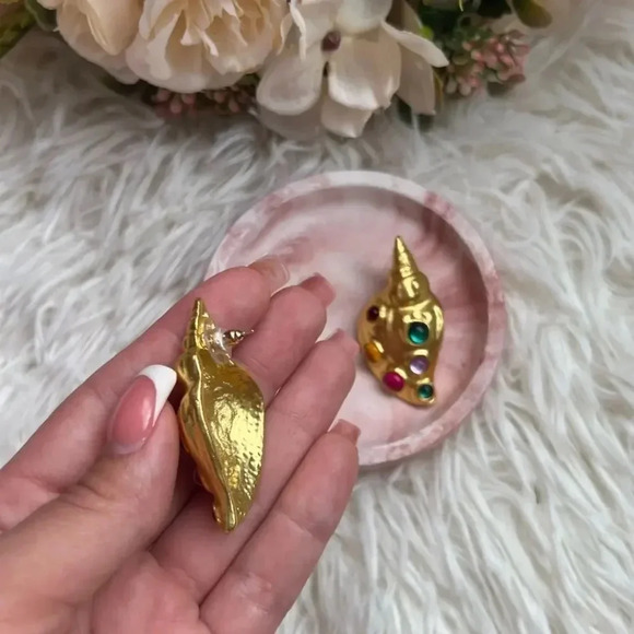 Zara Gold Colorful Shell Earrings - Picture 10 of 17